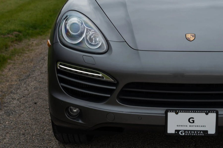 Used 2013 Porsche Cayenne Diesel AWD/4WD image 20