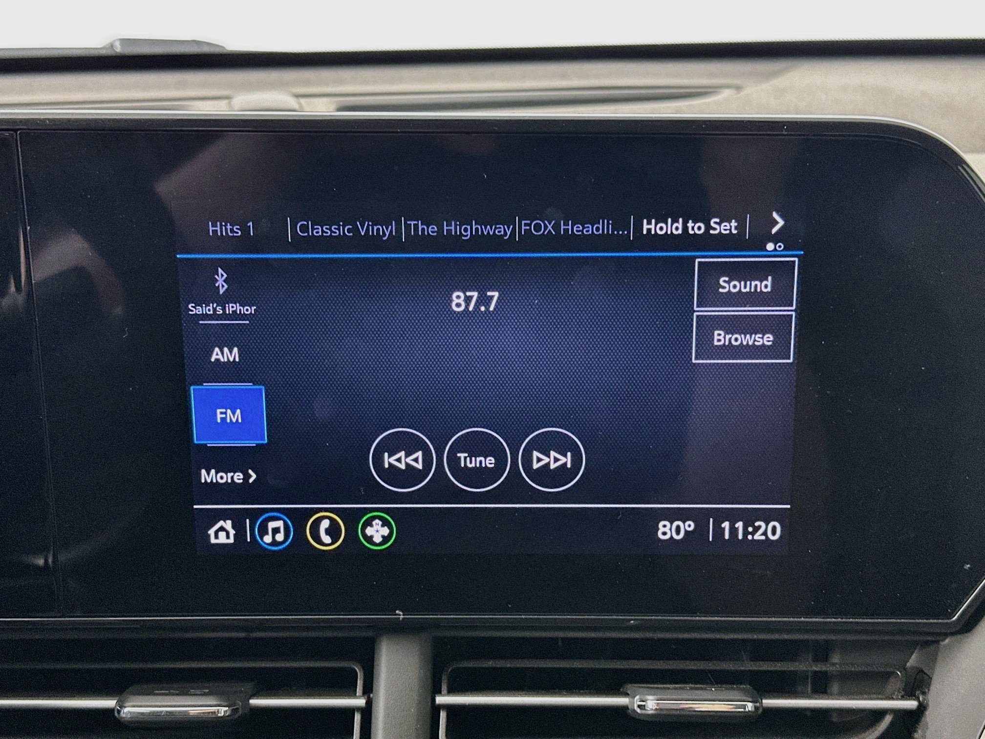 Used 2024 Chevrolet Trax LS FWD image 19