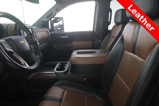 Used 2022 Chevrolet Silverado 2500 High Country w/ Safety Package II AWD/4WD image 17