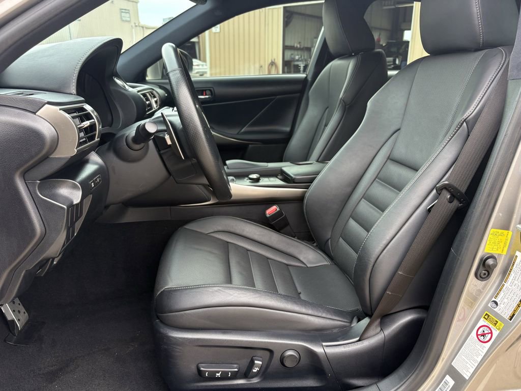 Used 2015 Lexus IS 350 w/ F-Sport Package RWD image 12