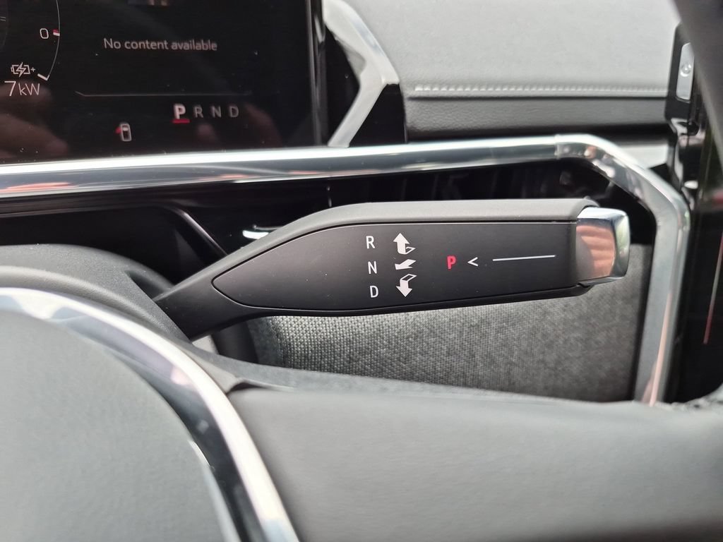New 2026 GMC Sierra EV Elevation w/ LPO, Elevation Dark Package AWD/4WD image 29