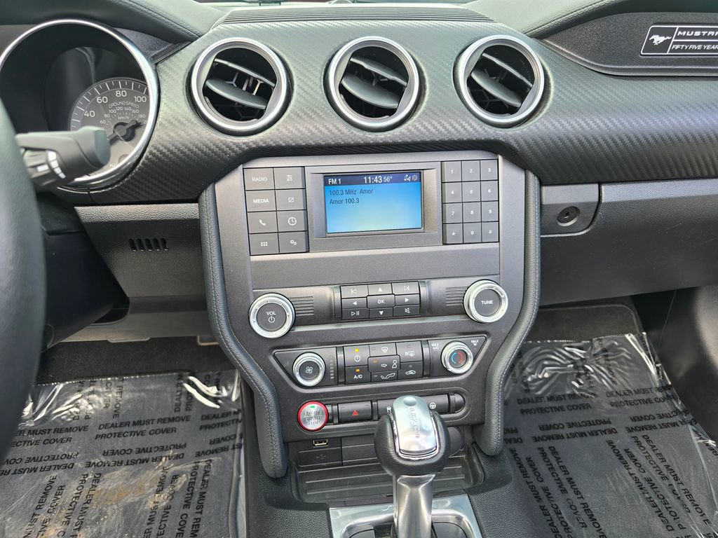 Used 2020 Ford Mustang Convertible image 9