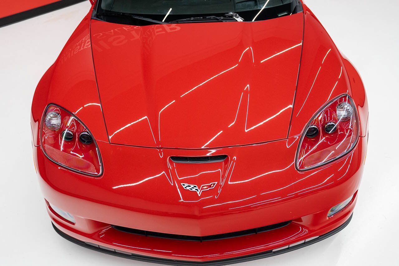Used 2007 Chevrolet Corvette Z06 w/ Preferred Equipment Group RWD image 3