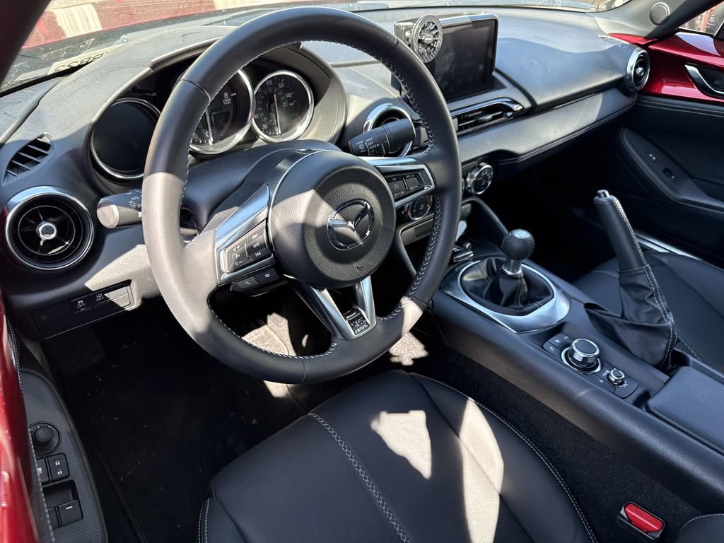 Used 2022 MAZDA MX-5 Miata Grand Touring w/ Weather Package image 17