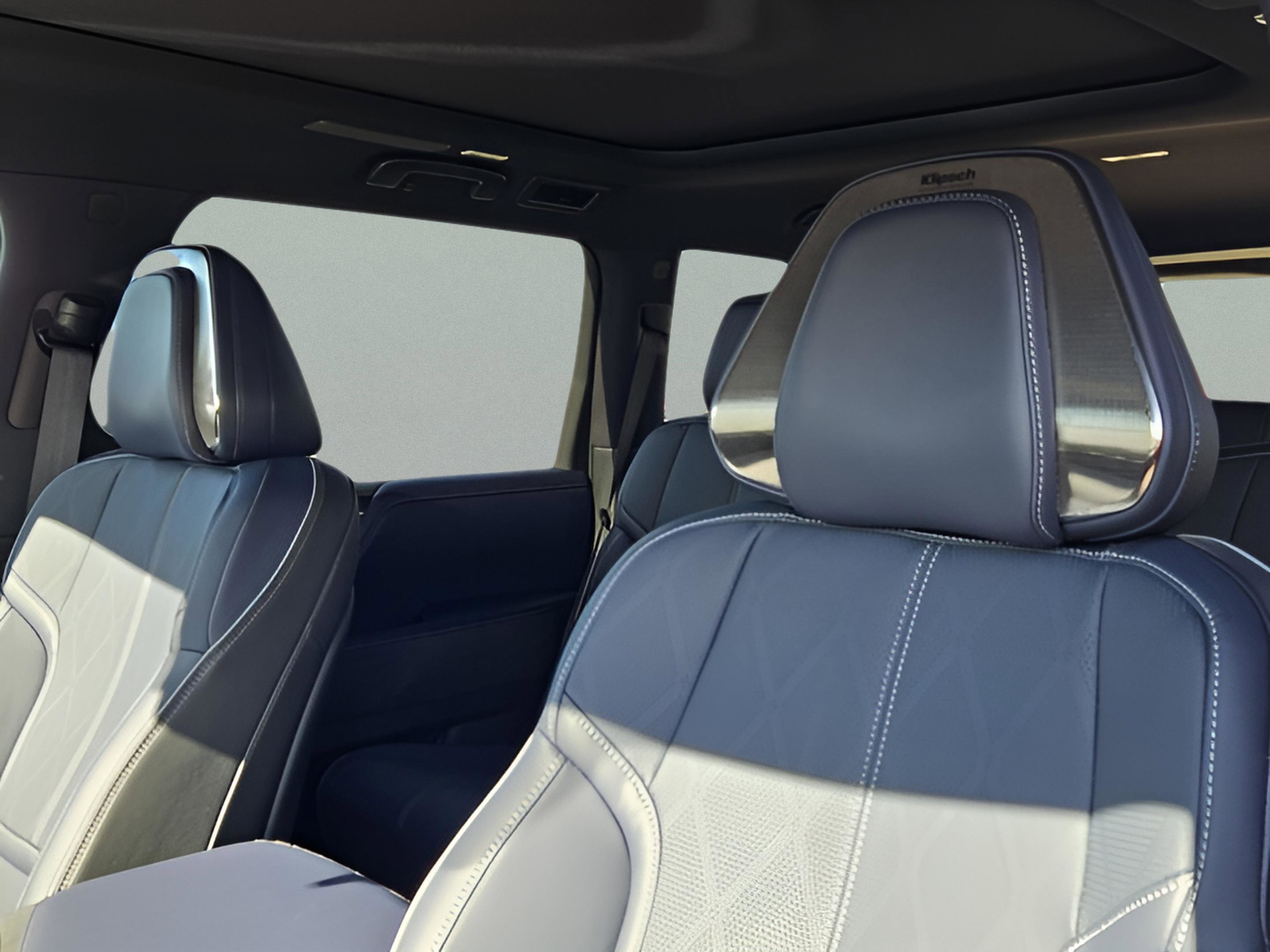 New 2026 INFINITI QX80 4WD w/ Sport Exterior Package image 15