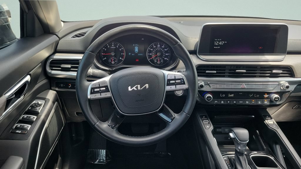 Used 2022 Kia Telluride EX w/ Towing Package AWD/4WD image 12