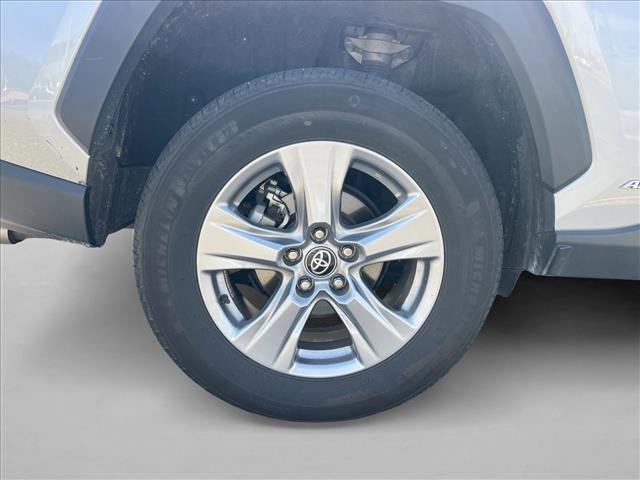 Certified 2025 Toyota RAV4 XLE AWD/4WD image 24