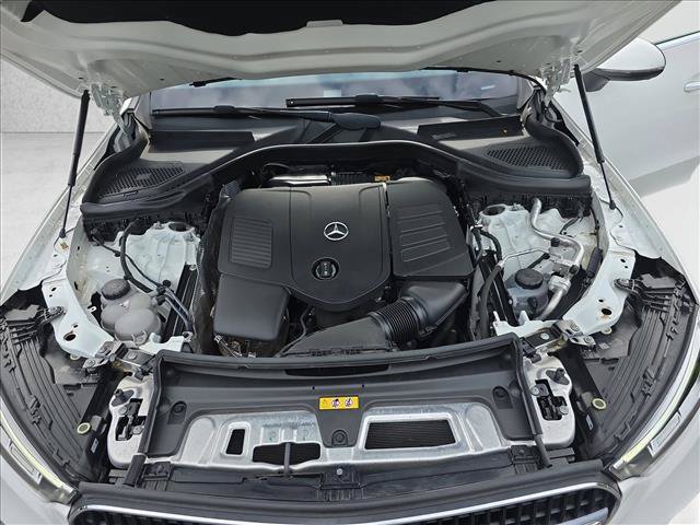 Used 2023 Mercedes-Benz GLC 300 image 29