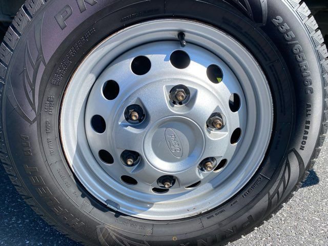 Used 2024 Ford Transit 250 148 Medium Roof Extended AWD w/ Load Area Protection Package image 25
