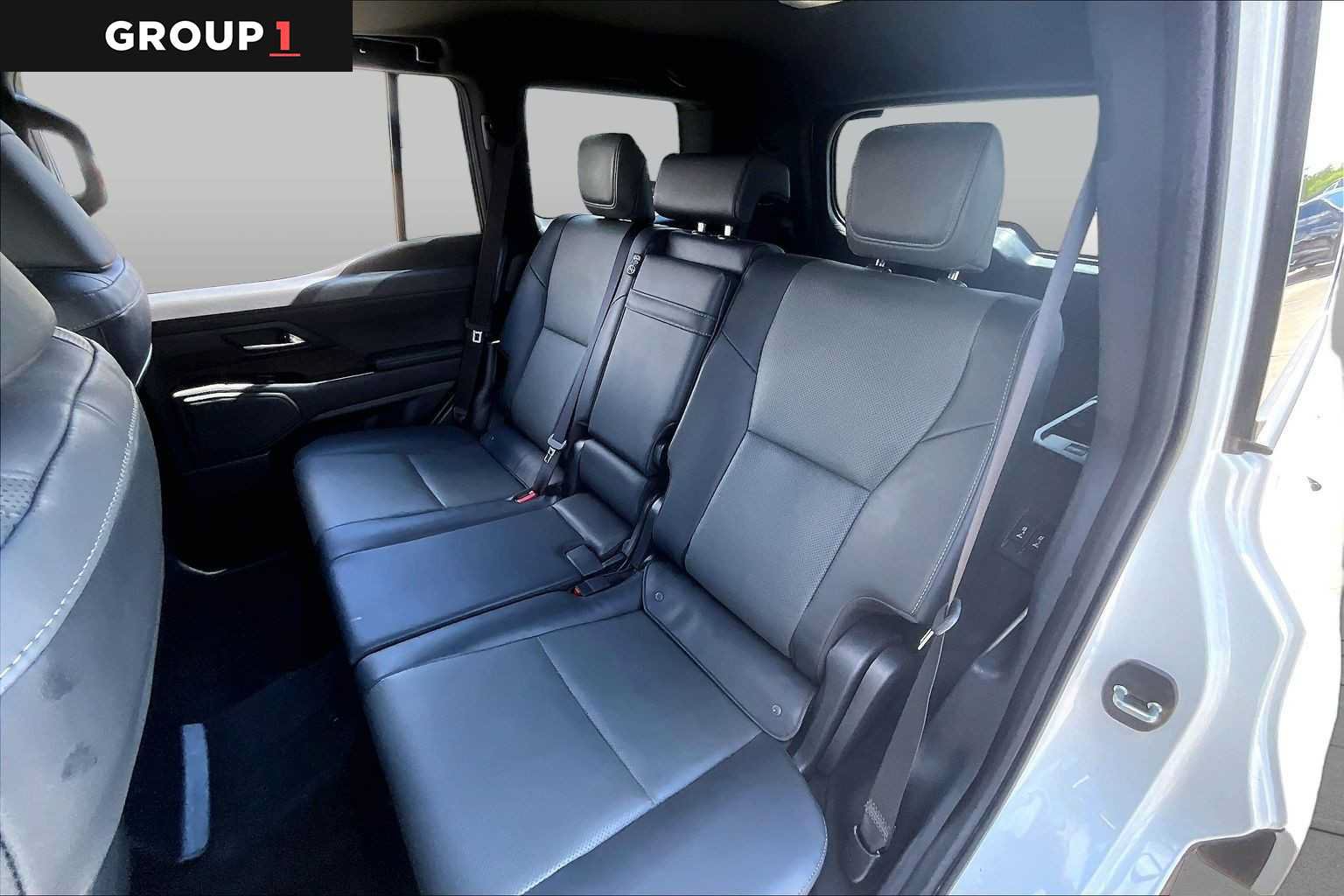 Certified 2024 Lexus GX 550 w/ Accessory Package (Z1) AWD/4WD image 18
