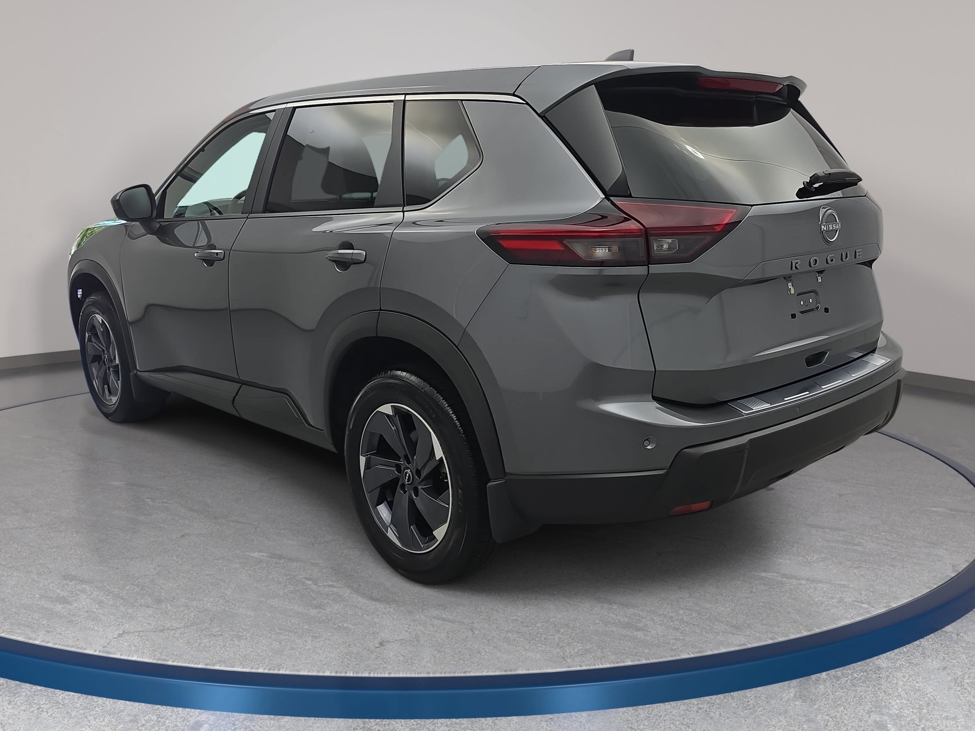 Certified 2026 Nissan Rogue SV FWD image 7