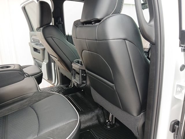 New 2026 RAM 5500 4x4 Crew Cab w/ Laramie Trim Package image 20