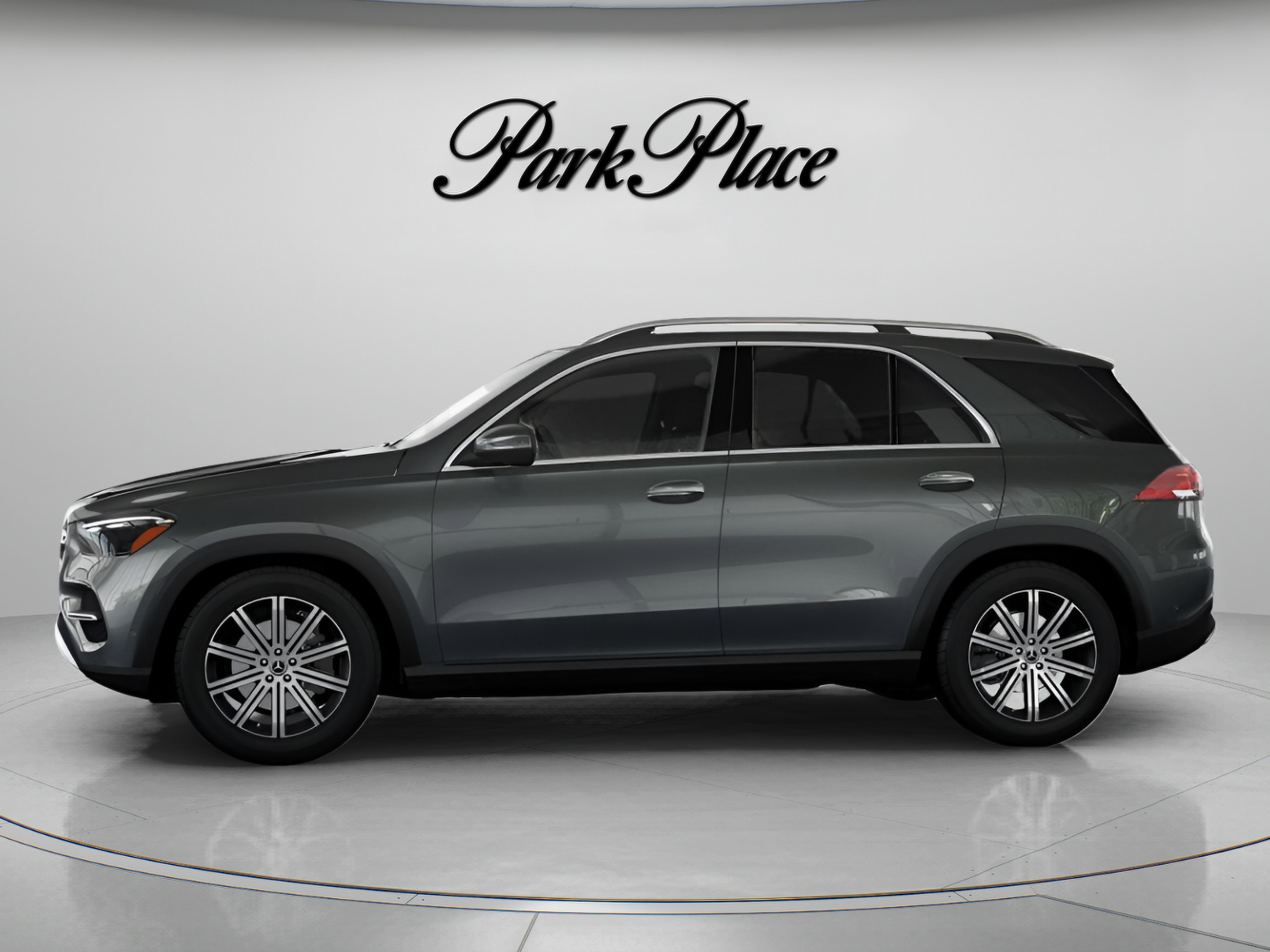Used 2026 Mercedes-Benz GLE 350 4MATIC image 4