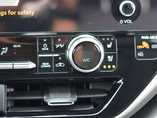 Certified 2026 Toyota Highlander Limited w/ Protection Package #3 (TMS) AWD/4WD image 34
