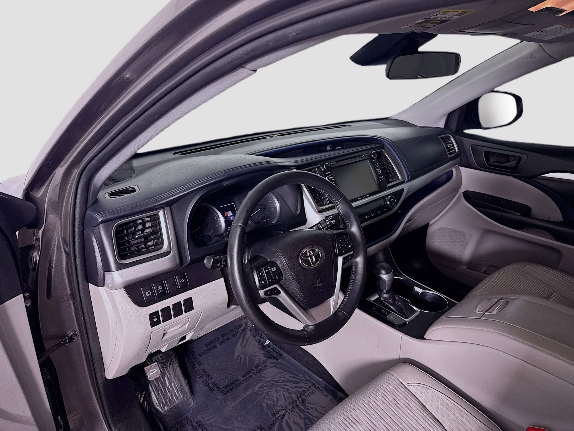 Used 2019 Toyota Highlander Plus image 22