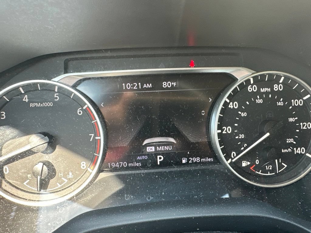 Used 2023 Nissan Rogue SV AWD/4WD image 40