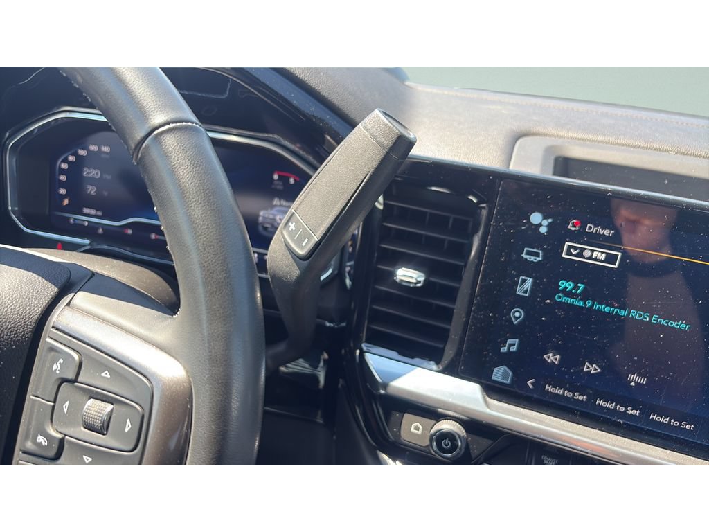 Used 2024 Chevrolet Silverado 3500 High Country w/ High Country Premium Package AWD/4WD image 13