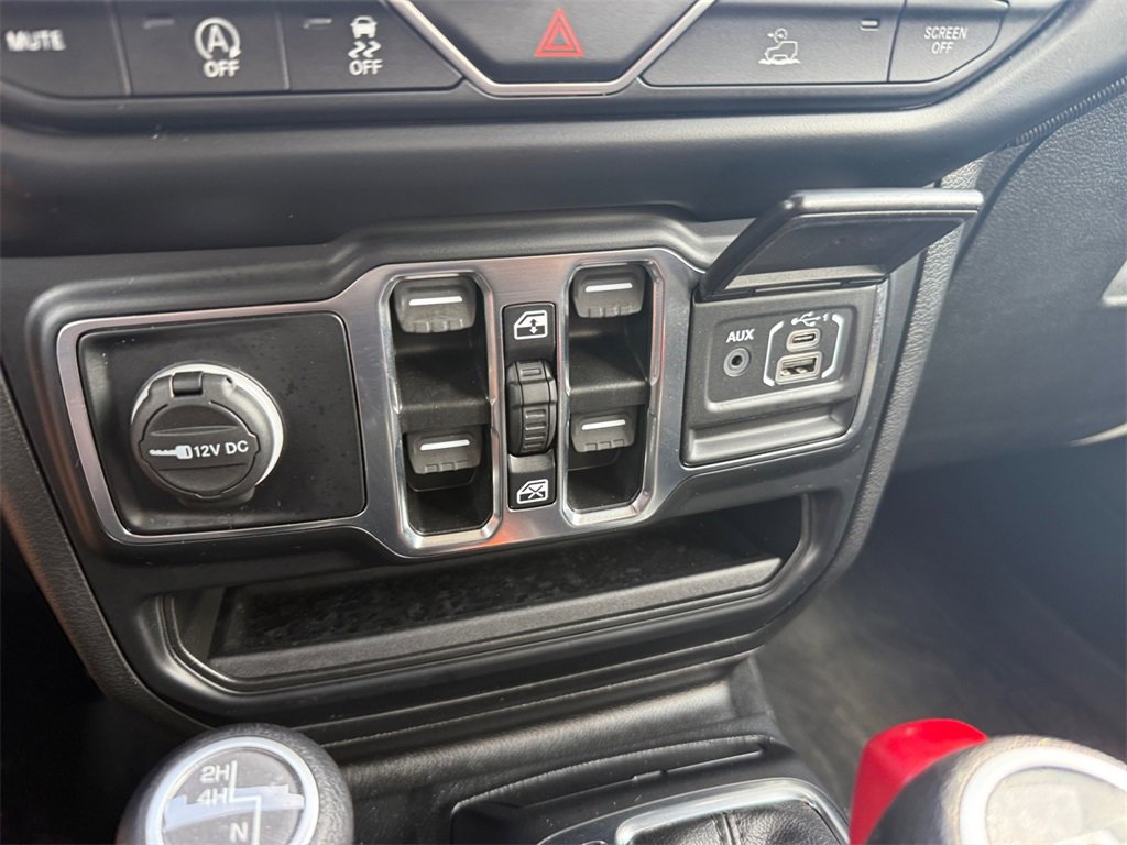 Used 2022 Jeep Gladiator Sport image 26