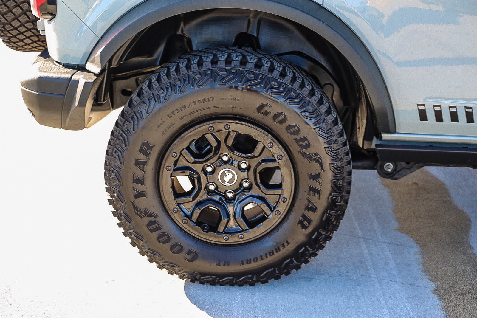 Used 2021 Ford Bronco First Edition AWD/4WD image 11