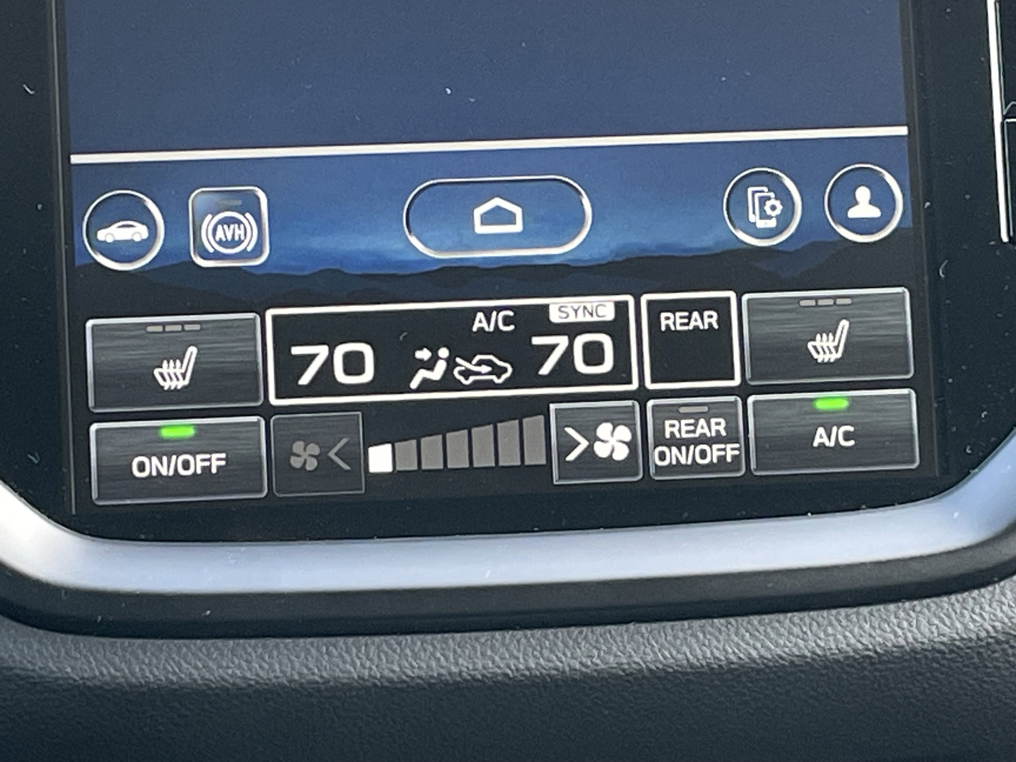 New 2025 Subaru Ascent Onyx Edition image 32