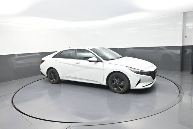 Used 2021 Hyundai Elantra SEL w/ Convenience Package FWD image 29