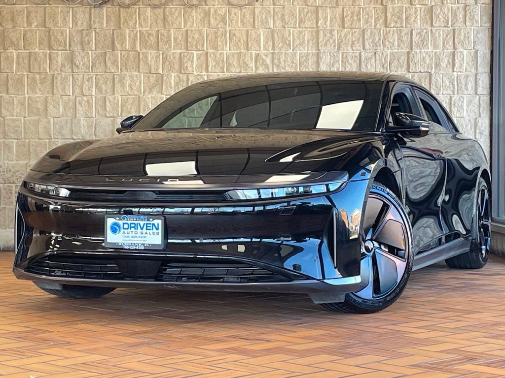 Used 2024 Lucid Air Touring image 2