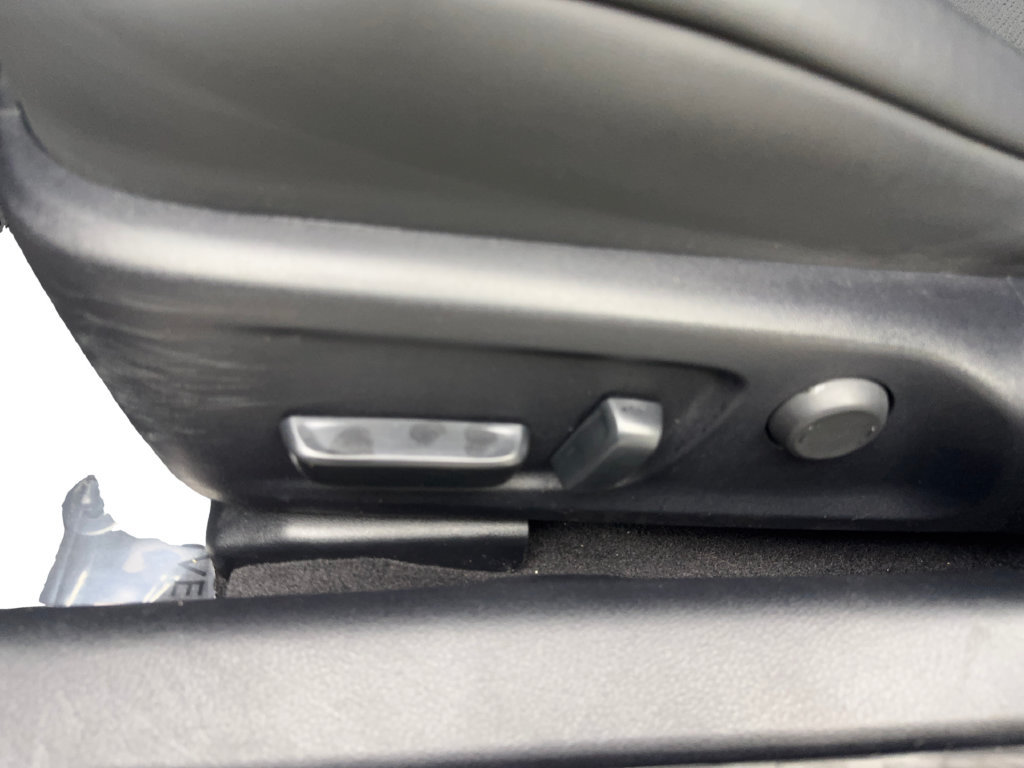 Used 2023 Lexus IS 350 F Sport w/ Navigation Package RWD image 32