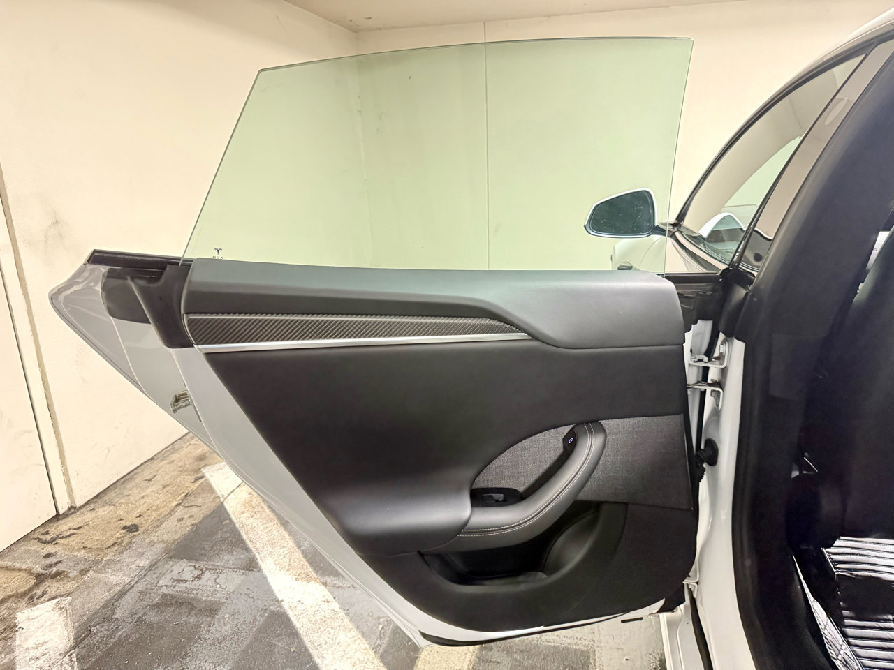 Used 2021 Tesla Model S Plaid image 21