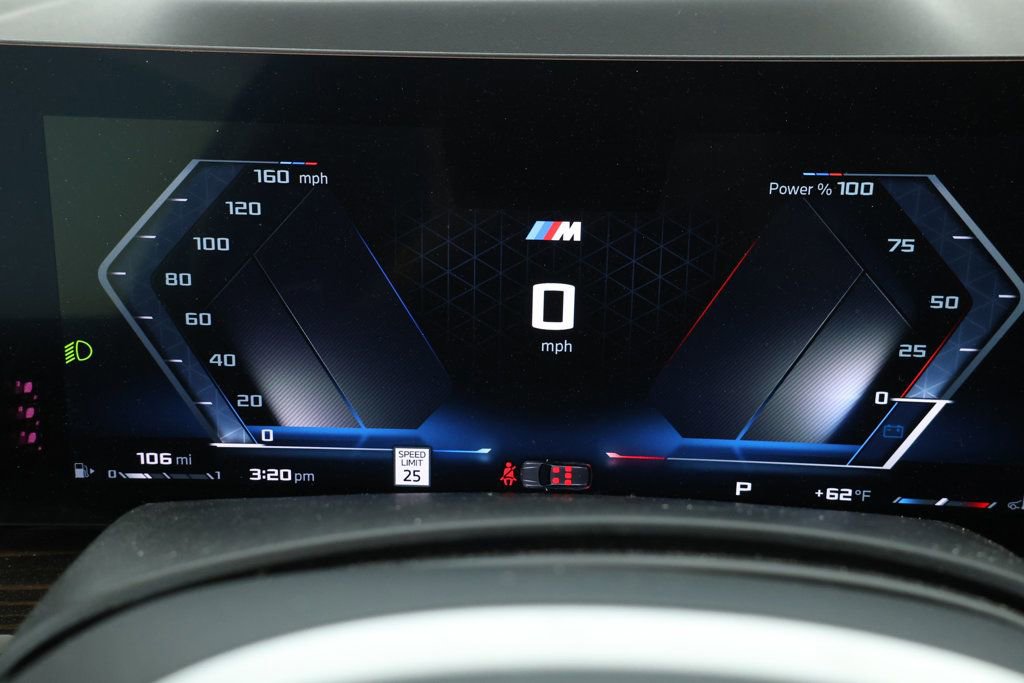 Used 2025 BMW X7 M60i image 12