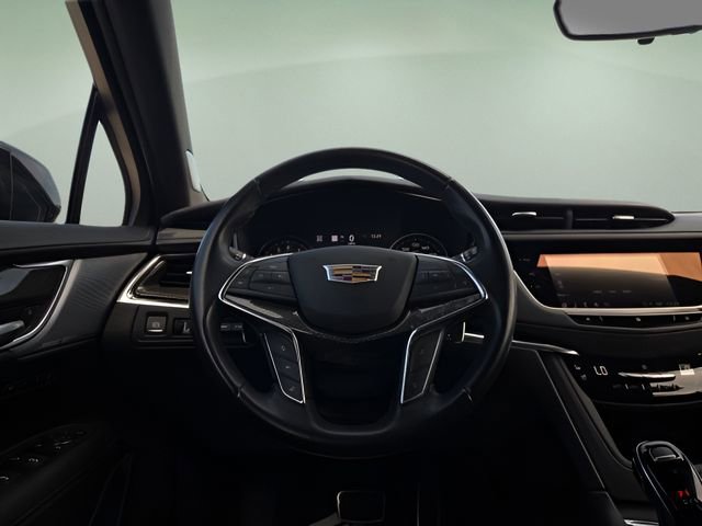 Used 2021 Cadillac XT5 Sportv w/ LPO, ONYX Package AWD/4WD image 12