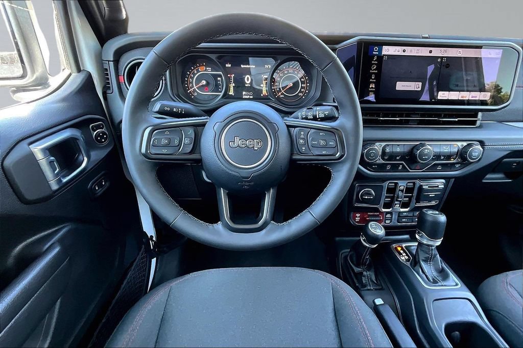 Certified 2025 Jeep Wrangler Unlimited Rubicon w/ Convenience Group AWD/4WD image 5