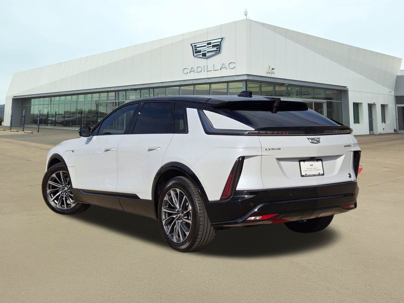 New 2026 Cadillac Lyriq Sport w/ LPO, Floor Liner Package AWD/4WD image 4