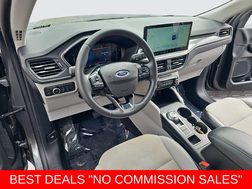 Used 2025 Ford Escape SE FWD image 16