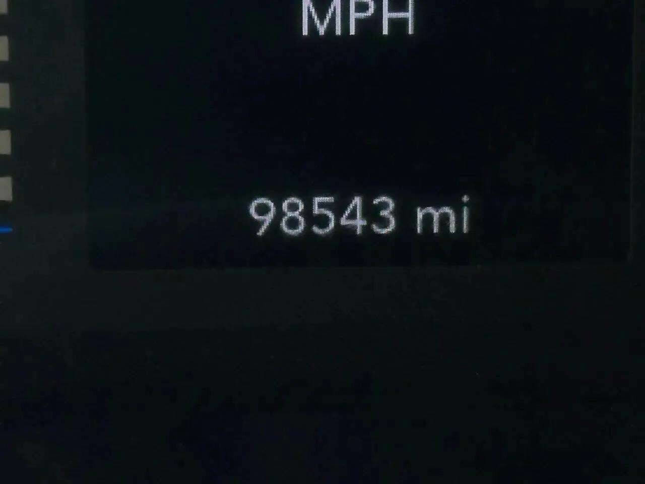 Used 2018 Chrysler Pacifica Touring-L image 44