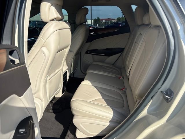 Used 2018 Lincoln MKC Select w/ Select Plus Package FWD image 13