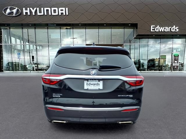 Used 2018 Buick Enclave Premium AWD/4WD image 8