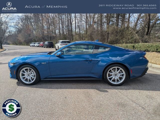 Used 2024 Ford Mustang GT Premium image 2