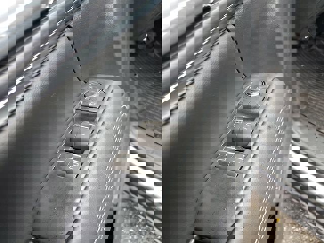 New 2026 GMC Terrain Denali w/ LPO, Floor Liner Package image 17