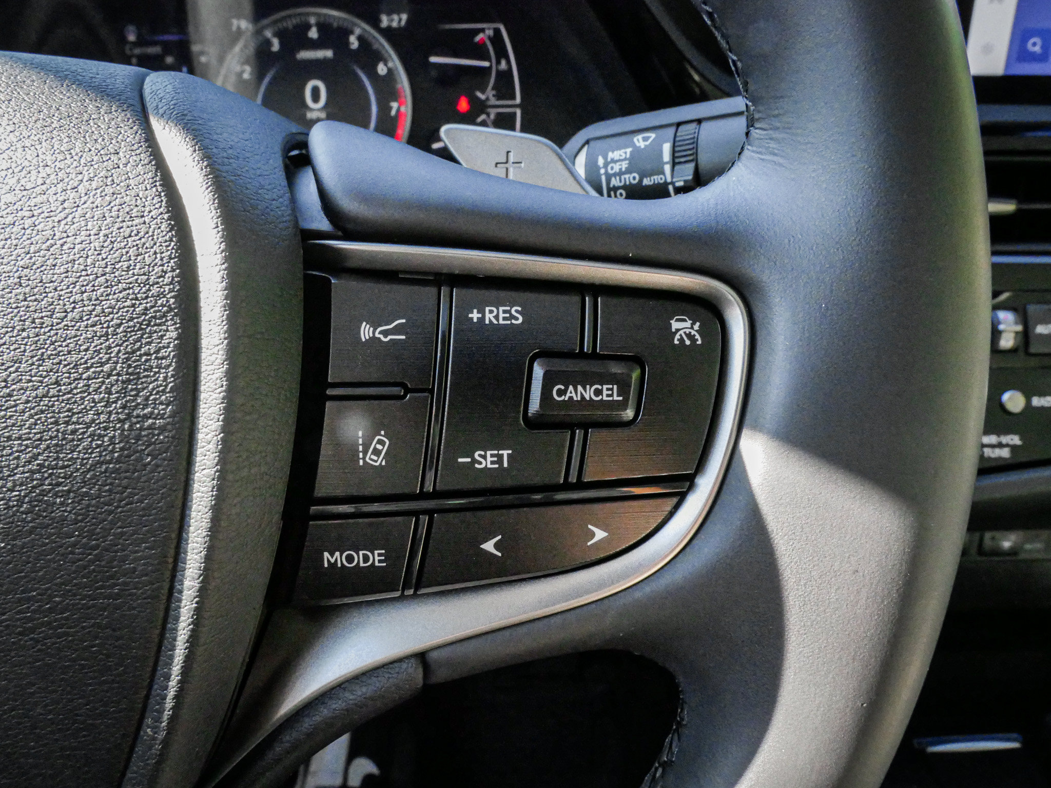 Used 2024 Lexus ES 350 w/ Premium Package FWD image 20