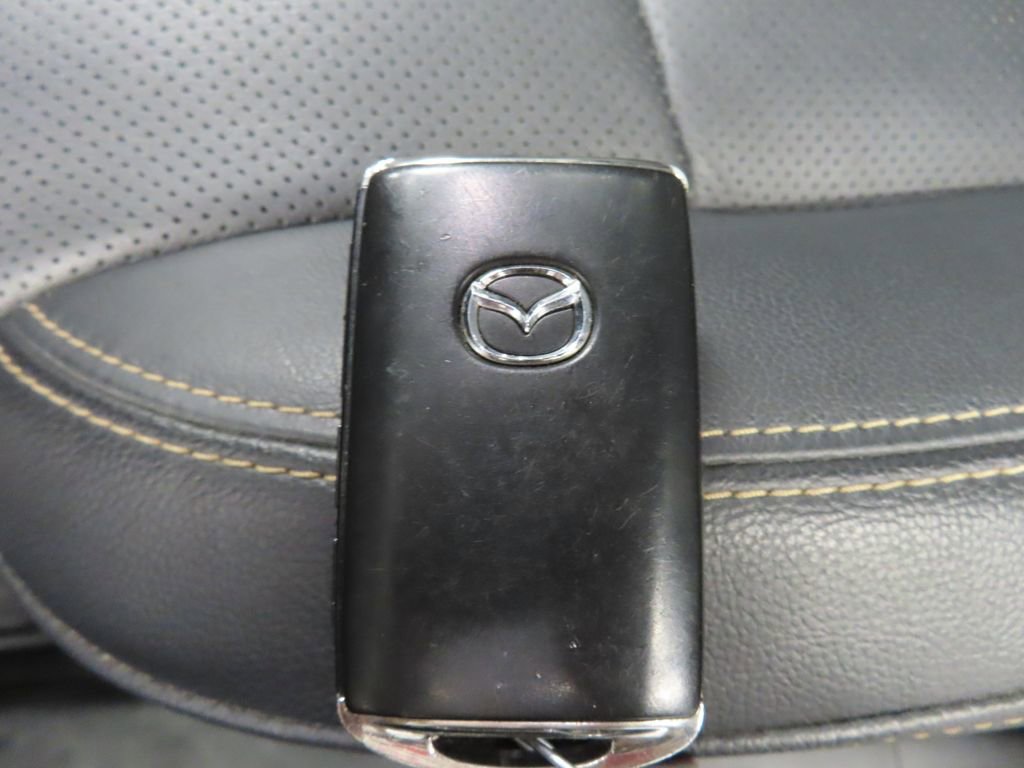 Used 2024 MAZDA CX-90 Plug-In Hybrid w/ Premium Pkg image 52