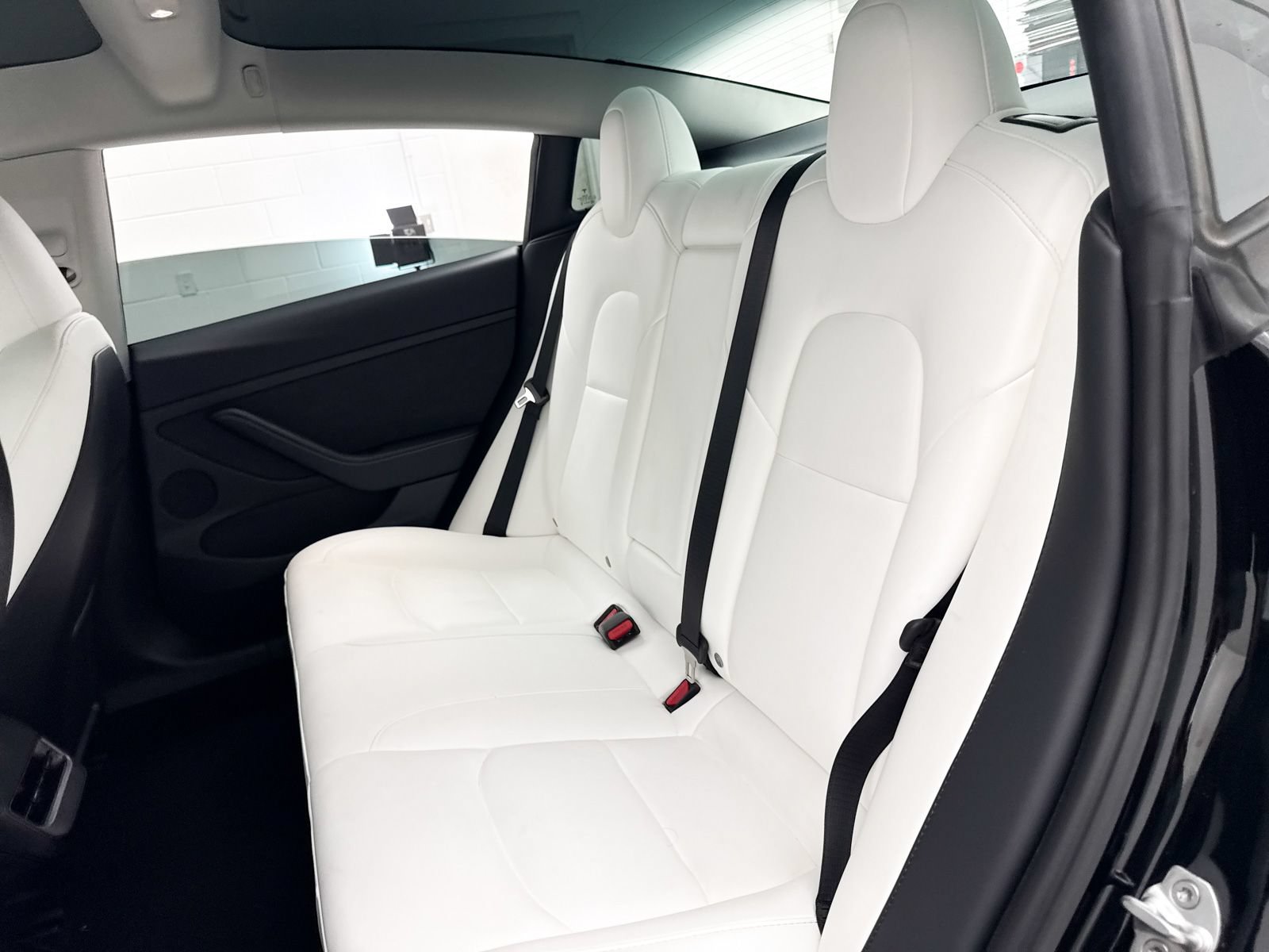 Used 2023 Tesla Model 3 Standard Range RWD image 31