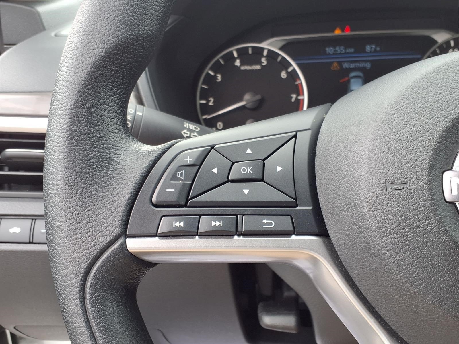 Used 2026 Nissan Altima 2.5 SV FWD image 15