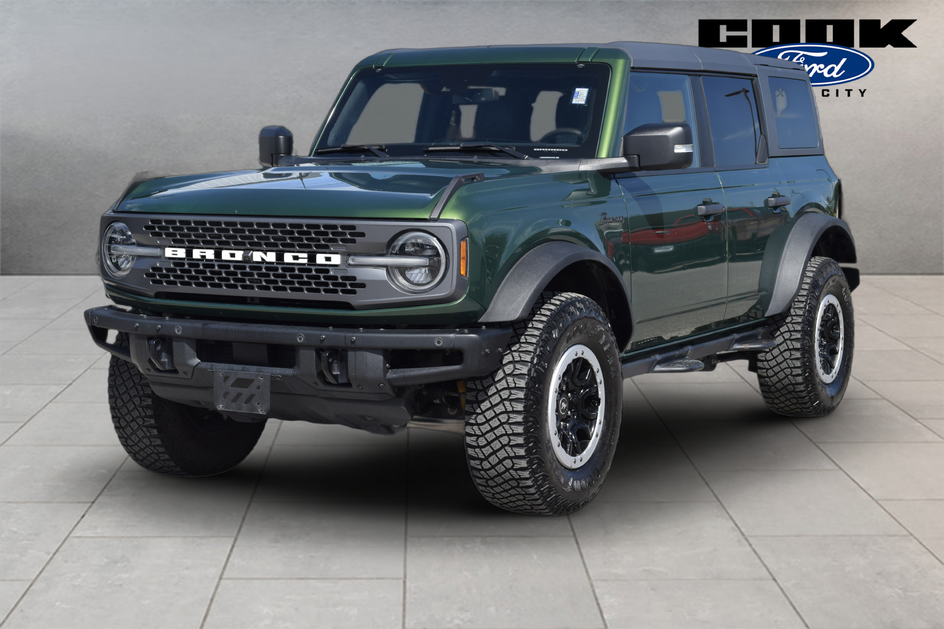 Used 2024 Ford Bronco Badlands AWD/4WD image 1