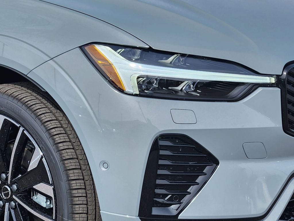 New 2026 Volvo XC60 B5 Ultra w/ Protection Package Premier image 27