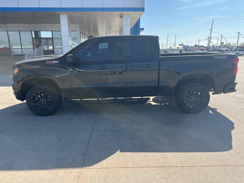 Used 2023 Chevrolet Silverado 1500 Custom Trail Boss AWD/4WD image 30