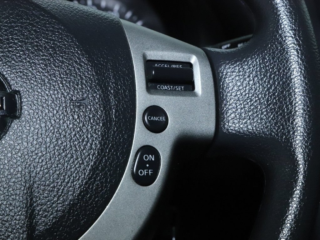 Used 2014 Nissan Rogue S w/ Convenience Package AWD/4WD image 23