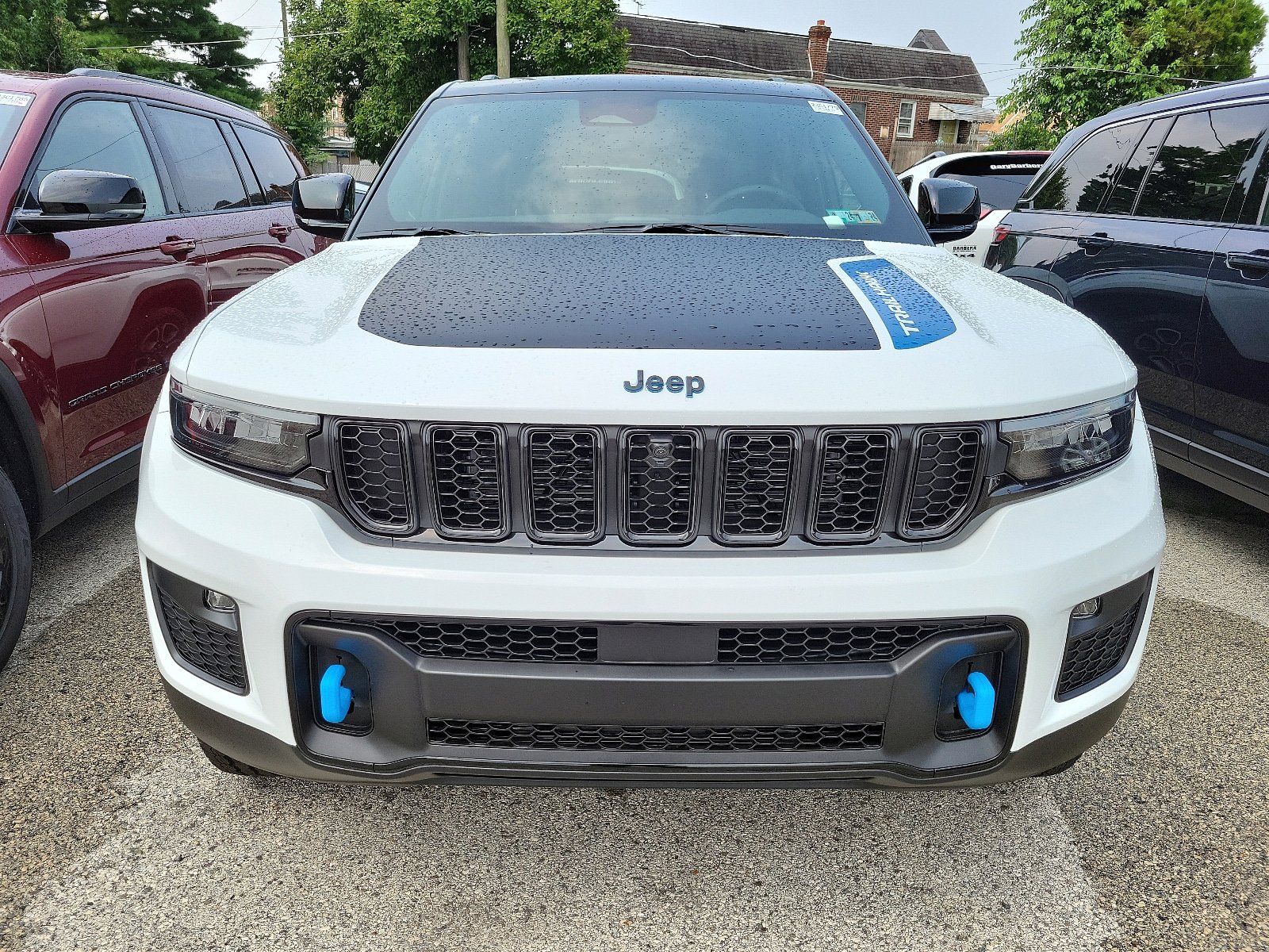 New 2023 Jeep Grand Cherokee Trailhawk AWD/4WD image 2