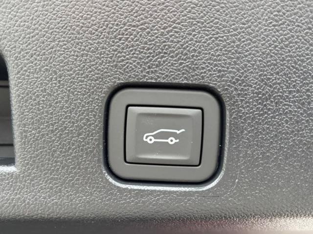New 2026 Chevrolet Traverse LT w/ Driver Confidence Package AWD/4WD image 33