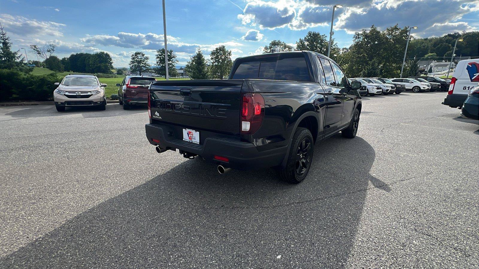 Used 2024 Honda Ridgeline Black Edition image 4