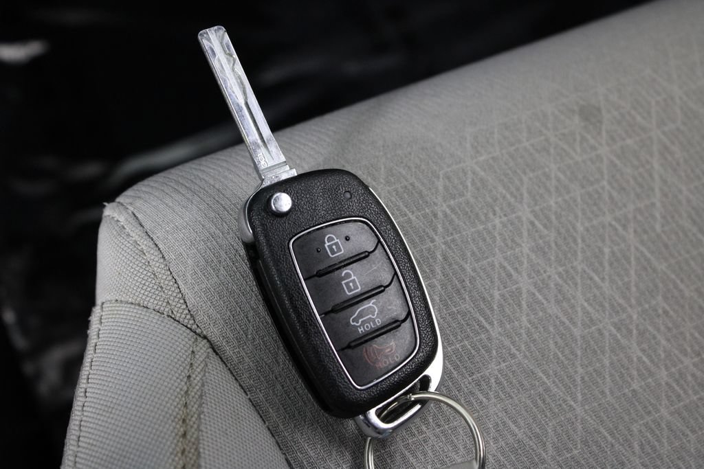 Used 2018 Hyundai Tucson SE AWD/4WD image 29